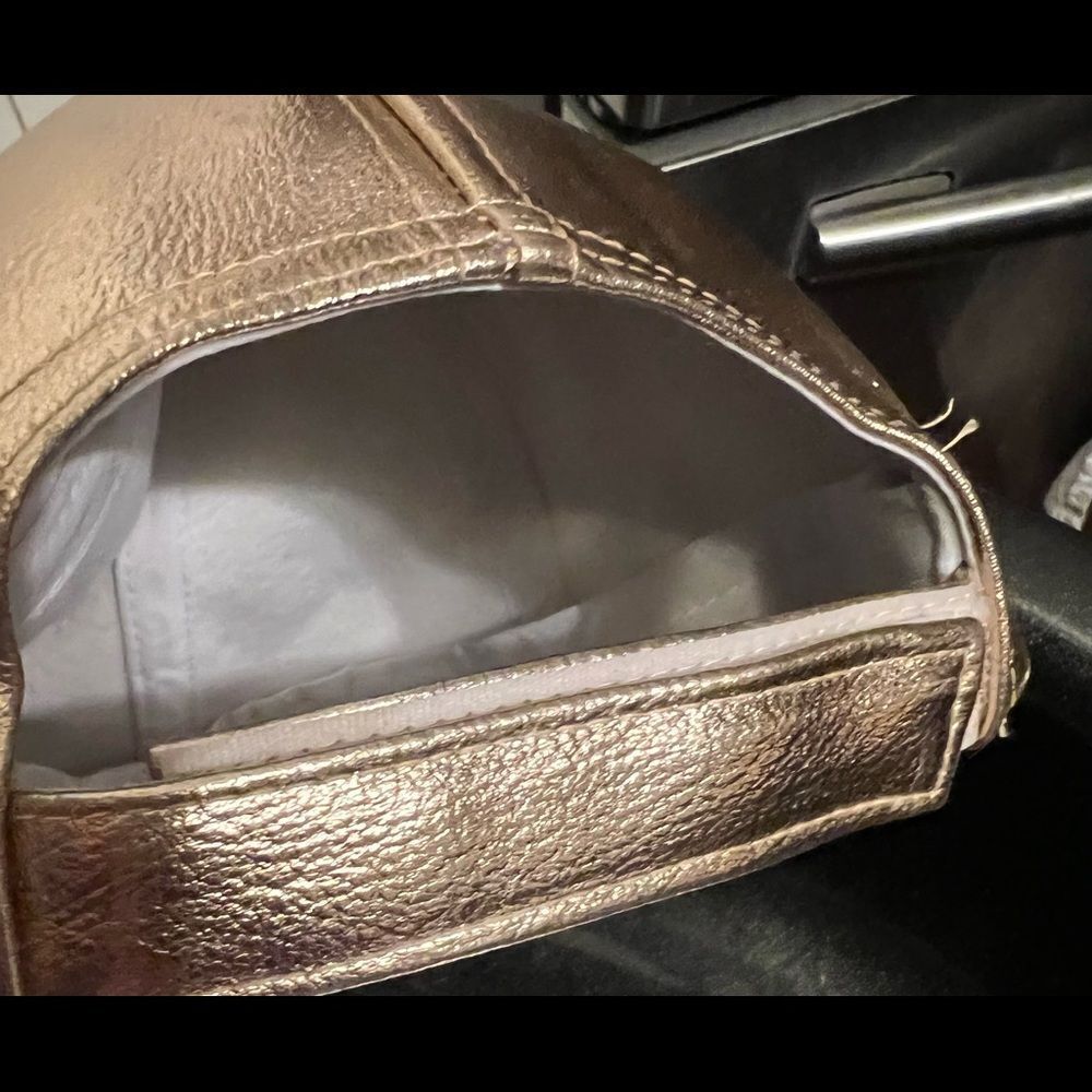 Golden baseball cap - Picture 10 of 10